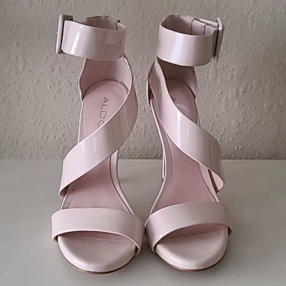 NWOB Aldo Strappy Patent Leather Heels